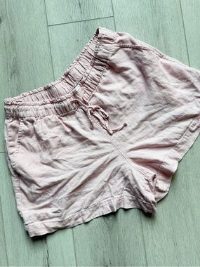 GAP women’s linen shorts